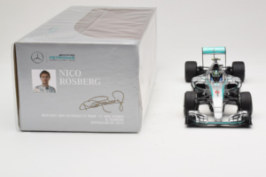 Mercedes W06 #6 N. Rosberg Mercedes AMG Petronas Australian Grand Prix 2015 Minichamps 1:18 110150006 Pressofusione — immagine 6 di 7
