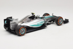 Mercedes W06 #6 N. Rosberg Mercedes AMG Petronas Japanese Grand Prix 2015 Minichamps 1:18 110150206 Pressofusione — immagine 2 di 7