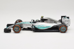 Mercedes W06 #6 N. Rosberg Mercedes AMG Petronas Japanese Grand Prix 2015 Minichamps 1:18 110150206 Pressofusione — immagine 3 di 7