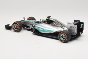 Mercedes W06 #6 N. Rosberg Mercedes AMG Petronas Japanese Grand Prix 2015 Minichamps 1:18 110150206 Pressofusione — immagine 5 di 7