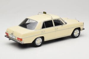 Mercedes W115 Beige Taxi MCG 1:18 MCG18055 Pressofusione — immagine 2 di 6