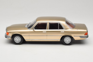 Mercedes W116 Metallic Beige MCG 1:18 MCG18550 Pressofusione — immagine 3 di 6