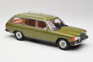 Mercedes W123 200T Cypress Verde BoS Models 1:18 BOS008 Pressofusione — immagine 4 di 6