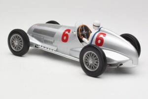 Mercedes W125 #6 Daimler-Benz AG R. Caracciola 2nd Place Eifel Race Nurburgring 1937 Minichamps 1:18 155373106 Pressofusione — immagine 5 di 6