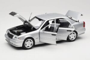 Mercedes C36 AMG W202 Silver Metallic Norev 1:18 183380 Pressofusione — immagine 2 di 8