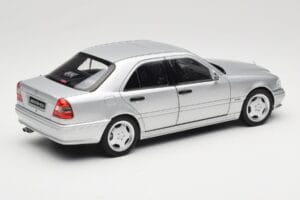 Mercedes C36 AMG W202 Silver Metallic Norev 1:18 183380 Pressofusione — immagine 3 di 8