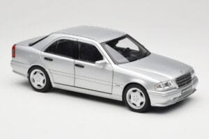 Mercedes C36 AMG W202 Silver Metallic Norev 1:18 183380 Pressofusione — immagine 6 di 8