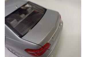 Mercedes Classe E W212 Avantgarde Iridium Argento Vernice Edizione 1 Minichamps 1:18 B66960212-D1 Pressofusione — immagine 9 di 11
