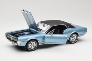 Mercury Cougar XR-7 Blu Sun Star 1:18 1562 Pressofusione — immagine 2 di 8