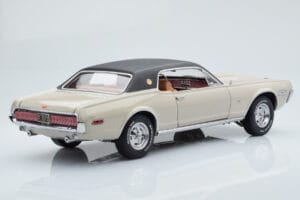 Mercury Cougar XR7-G Fawn Sun Star 1:18 1572 Pressofusione — immagine 3 di 8