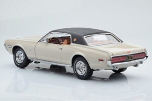 Mercury Cougar XR7-G Fawn Sun Star 1:18 1572 Pressofusione — immagine 7 di 8