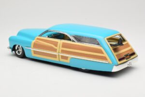 Mercury Merc Woodie Blu Hot Wheels 1:18 27806 Pressofusione — immagine 7 di 8