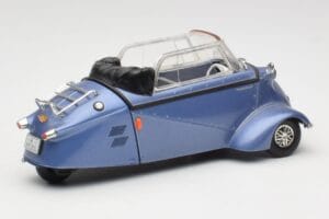 Messerschmitt KR201 Roadster Blu Revell 1:18 08966 Pressofusione — immagine 3 di 8