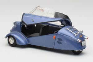Messerschmitt KR201 Roadster Blu Revell 1:18 08966 Pressofusione — immagine 5 di 8
