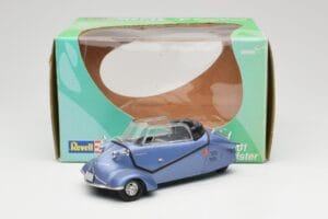 Messerschmitt KR201 Roadster Blu Revell 1:18 08966 Pressofusione — immagine 8 di 8
