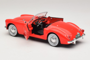 MG A 1600 Roadster Mk I Elvis Presley Blue Hawaii Movie GreenLight 1:18 13524 Pressofusione — immagine 5 di 8
