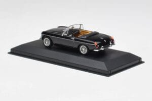 MGB Cabriolet Nero Minichamps 1:43 430131030 Pressofusione — immagine 3 di 4