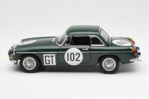 MGB GT Mk2 Nurburgring Verde AUTOart 1:18 86781 Pressofusione — immagine 4 di 8