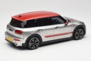 Mini Clubman F54 JCW Melting Silver Metallic Otto 1:18 OT1106 Resina — immagine 2 di 6