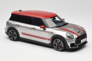 Mini Clubman F54 JCW Melting Silver Metallic Otto 1:18 OT1106 Resina — immagine 4 di 6