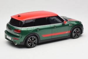 Mini Clubman JCW F54 British Racing Green Otto 1:18 OT1168 Resina — immagine 2 di 6
