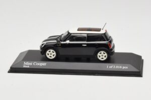 MINI Cooper R50 Nero Minichamps 1:43 431138101 Pressofusione