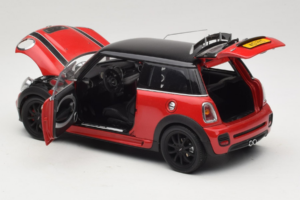 Mini Cooper John Cooper Works R56 Rosso & Nero Kyosho 1:18 80430419909 Pressofusione — immagine 5 di 8