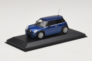 Mini Cooper One R50 Aero Blu Minichamps 1:43 431138270 Pressofusione — immagine 2 di 4