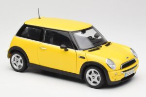 Mini Cooper One R50 Pacchetto Aerodinamico Giallo Kyosho 1:18 80430148553 Pressofusione — immagine 6 di 8