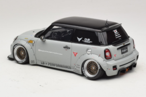 Mini Cooper R56 LB Works LB Nation Otto 1:18 OT1212 Resina — immagine 5 di 6