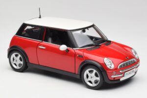 Mini Cooper R50 Rosso Maisto 1:18 31619 Pressofusione — immagine 6 di 8