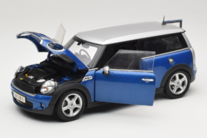 Mini Cooper S Clubman R55 Blu & Argento Kyosho 1:18 80430421048 Pressofusione — immagine 2 di 8