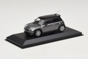 Mini Cooper S Grey Metallic Minichamps 1:43 80420148551-R1 Pressofusione — immagine 2 di 4