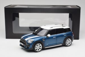 Mini Countryman F60 Island Blu & Bianco Kyosho 1:18 80432447940 Pressofusione — immagine 8 di 8