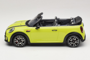 Mini JCW Cabrio F57 Zesty Yellow C5H Otto 1:18 OT1303 Resina — immagine 3 di 6