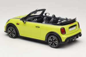 Mini JCW Cabrio F57 Zesty Yellow C5H Otto 1:18 OT1303 Resina — immagine 5 di 6