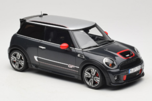 Mini John Cooper Works GP2 R56 Thunder Grey Otto 1:18 OT497 Resina — immagine 4 di 6