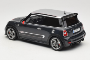 Mini John Cooper Works GP2 R56 Thunder Grey Otto 1:18 OT497 Resina — immagine 5 di 6