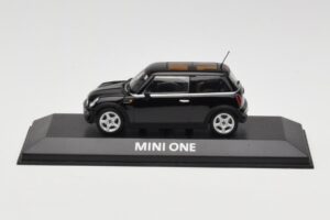 Mini One R50 Nero Con Tetto Nero Minichamps 1:43 MINI005 Pressofusione