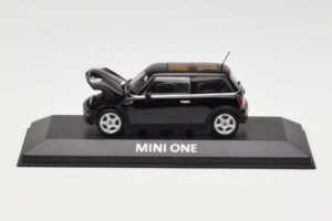 Mini One R50 Nero Con Tetto Nero Minichamps 1:43 MINI005 Pressofusione — immagine 5 di 5