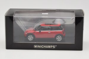 Mini One R50 Rosso Con Tetto Rosso Minichamps 1:43 MINI001 Pressofusione — immagine 4 di 5