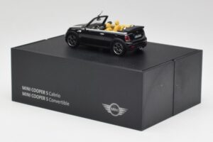 Mini Cooper S R57 Cabriolet Nero Minichamps 1:43 80422148818 Pressofusione — immagine 3 di 4