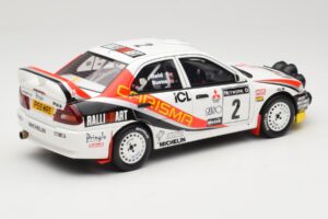 Mitsubishi Carisma GT Group N2 R. Burns / R. Reid RAC Rally 1997 Bianco Otto 1:18 OT1192 Resina — immagine 2 di 6