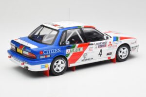 Mitsubishi Galant VR-4 #4 A. Vatanen RAC Rally 1990 IXO 1:18 18RMC192B Pressofusione — immagine 2 di 6