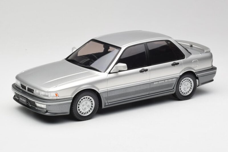 Mitsubishi Galant VR-4 Argento IXO 1:18 18CMC191 Pressofusione