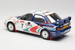 Mitsubishi Lancer Evo 3 Group A #4 T. Makinen / S. Harjanne Rally Australia 1996 Otto 1:18 OT475 Resina — immagine 5 di 6