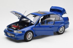 Mitsubishi Lancer EVO VI Blu RHD AUTOart 1:18 77151 Pressofusione — immagine 2 di 8