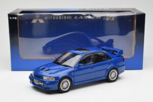 Mitsubishi Lancer EVO VI Blu RHD AUTOart 1:18 77151 Pressofusione — immagine 8 di 8