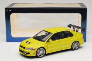 Mitsubishi Lancer Evo VII Mustard Yellow AUTOart 1:18 77166 Pressofusione — immagine 8 di 8