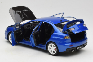 Mitsubishi Lancer Evolution X Blu OEM 1:18 MLE01 Pressofusione — immagine 5 di 8